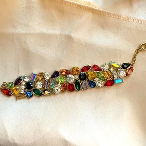 Gold fashion bracelet